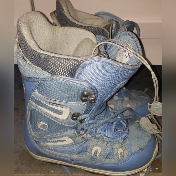 Burton Shoes - Burton Women's Light Blue and Gray Winter Snowboard Boots